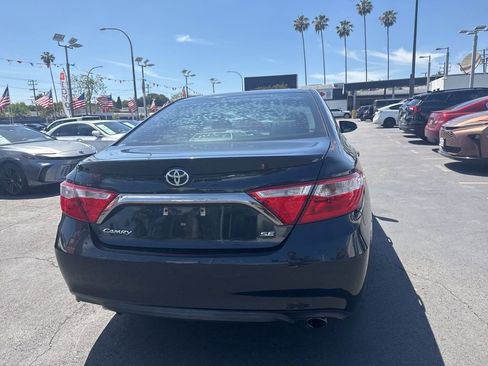 Used 2017 Toyota Camry SE image 18