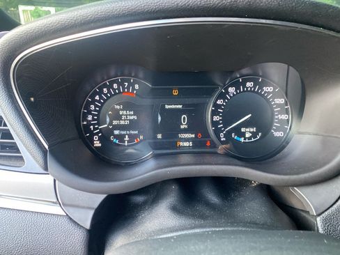 Used 2019 Lincoln MKC Premiere AWD/4WD image 12