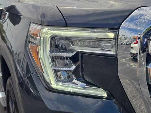 Used 2021 GMC Sierra 1500 Denali AWD/4WD image 7