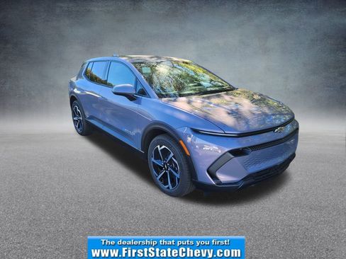 New 2026 Chevrolet Equinox EV LT image 1