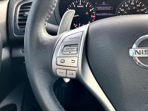 Used 2017 Nissan Altima 2.5 SR w/ Midnight Edition Package image 23