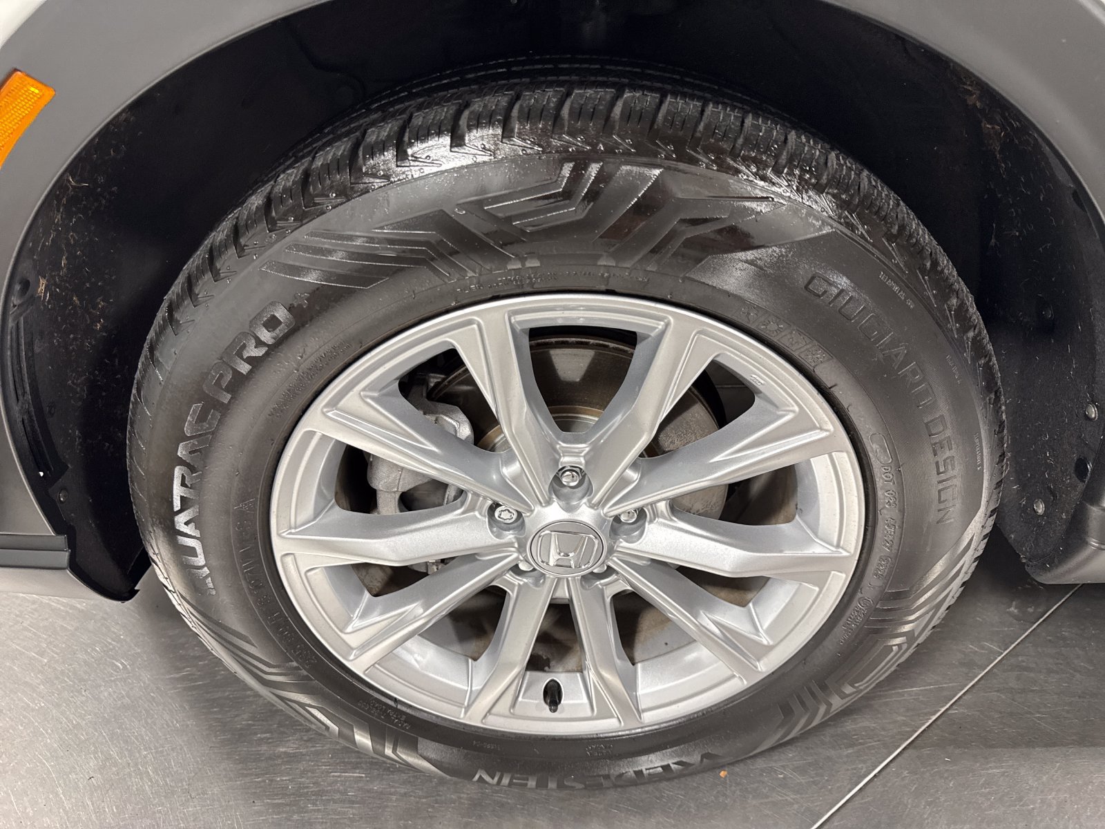 Used 2025 Honda CR-V EX-L image 2