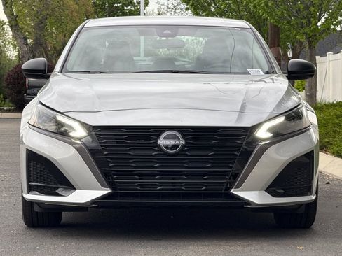 New 2026 Nissan Altima 2.5 SV FWD image 9