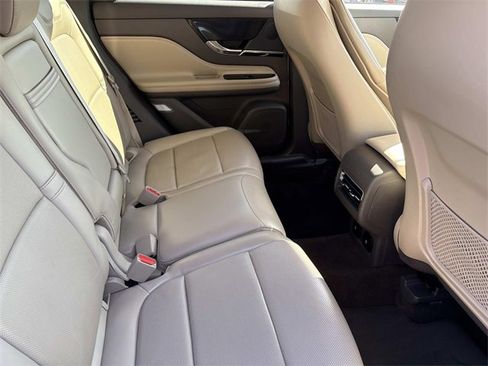 Certified 2023 Lincoln Corsair Reserve image 21