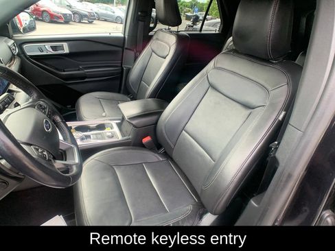Used 2020 Ford Explorer Limited AWD/4WD image 14