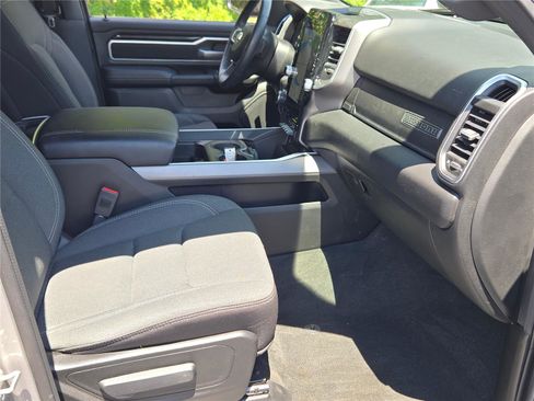 Used 2023 RAM 1500 Big Horn AWD/4WD image 5