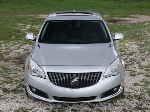 Used 2016 Buick Regal Premium w/ Driver Confidence Package #1 FWD image 19