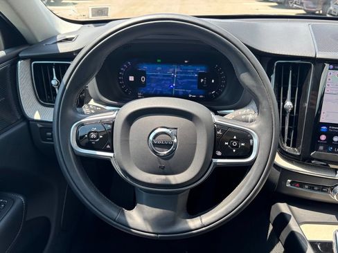 Used 2022 Volvo XC60 B6 Inscription w/ Advanced Package AWD/4WD image 7