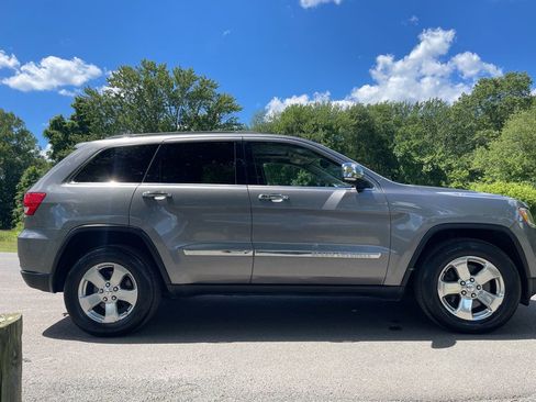 Used 2012 Jeep Grand Cherokee Limited AWD/4WD image 20