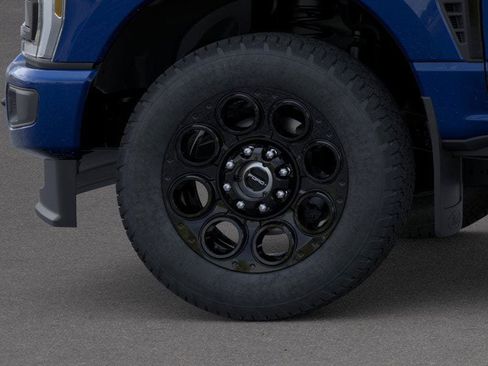 New 2026 Ford F350 XLT w/ XLT Premium Package AWD/4WD image 19