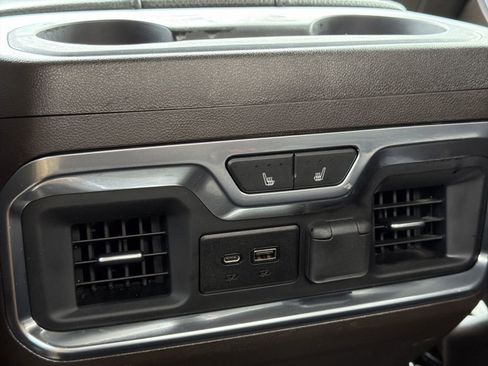 Used 2020 GMC Sierra 1500 Denali w/ Denali Ultimate Package image 29