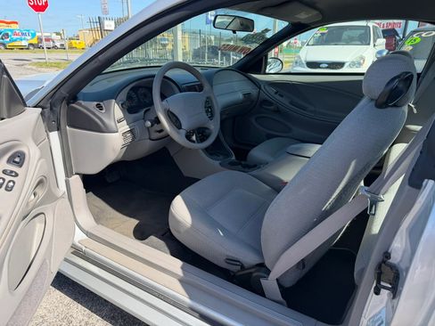 Used 2000 Ford Mustang Coupe RWD image 8