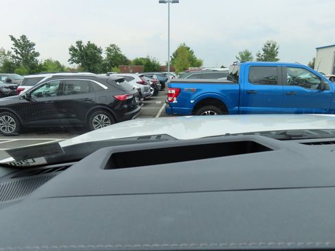 New 2026 Ford F250 Lariat w/ Tremor Off-Road Package image 13