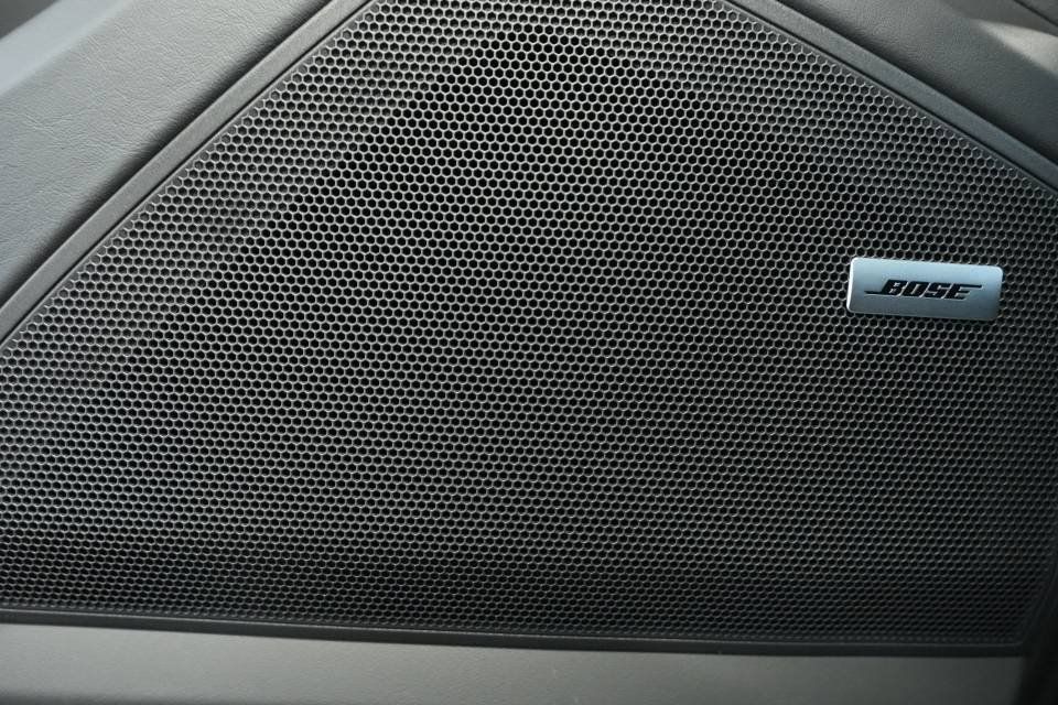 Certified 2026 Porsche Cayenne AWD/4WD image 33