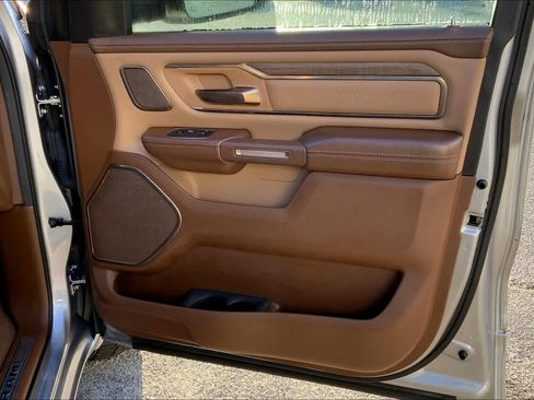 Used 2020 RAM 1500 Limited RWD image 22