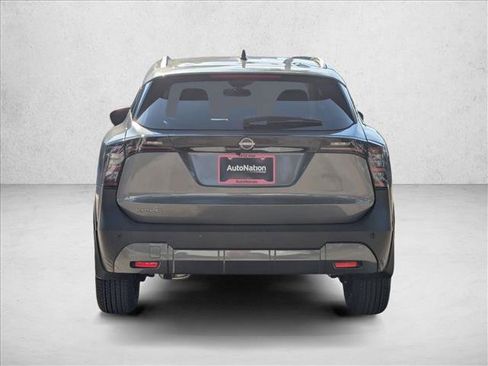 New 2026 Nissan Kicks SV image 7