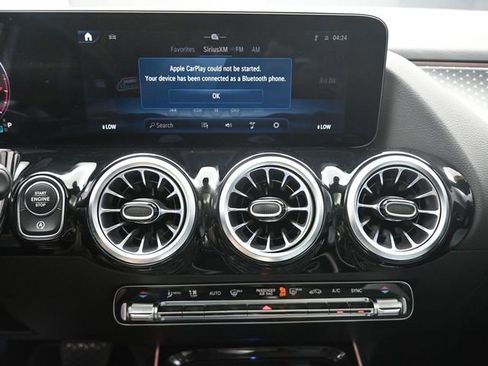 Used 2026 Mercedes-Benz GLA 250 image 11