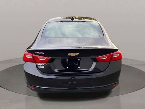 Used 2020 Chevrolet Malibu LS FWD image 5