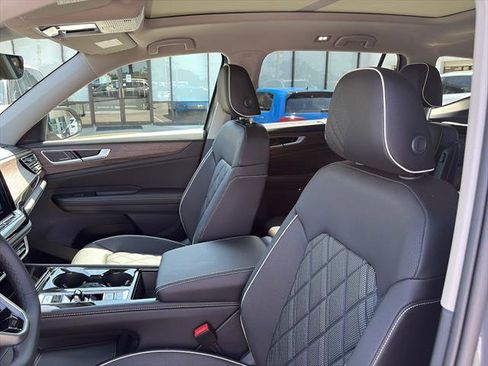 New 2026 Volkswagen Atlas SEL Premium R-Line image 16