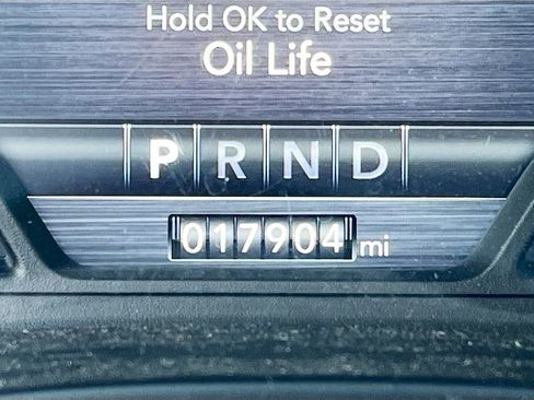 Used 2022 RAM 1500 Laramie image 12