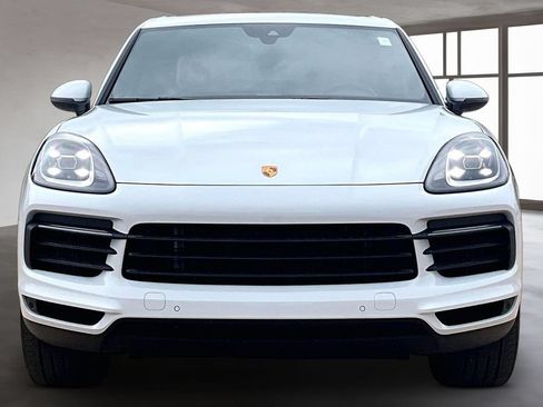 Used 2023 Porsche Cayenne AWD/4WD image 3