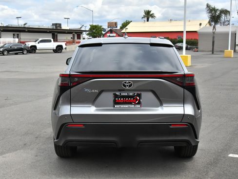 Used 2023 Toyota bZ4X FWD image 7