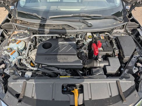 Used 2023 Nissan Rogue SV AWD/4WD image 35