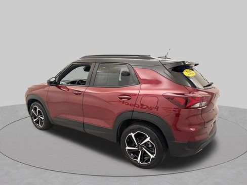 Used 2023 Chevrolet TrailBlazer RS w/ Sun and Liftgate Package FWD image 5