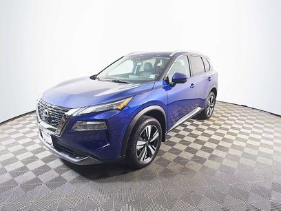 Used 2023 Nissan Rogue SL w/ SL Premium Package