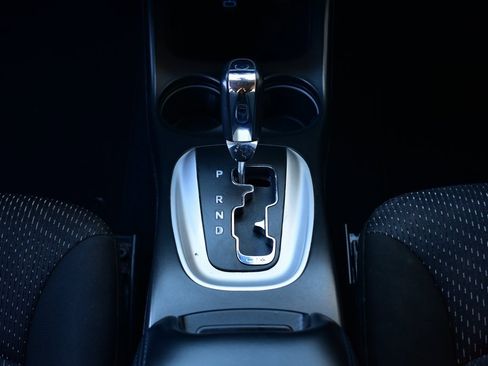 Used 2020 Dodge Journey SE w/ SE Popular Equipment Group image 33