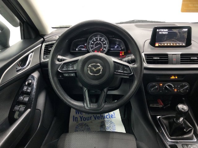 Used 2017 MAZDA MAZDA3 Sport FWD image 15