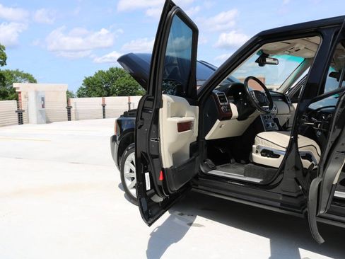 Used 2012 Land Rover Range Rover Supercharged AWD/4WD image 79