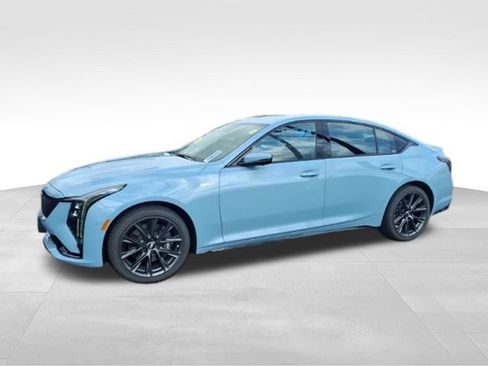Used 2025 Cadillac CT5 V w/ Technology Package AWD/4WD image 6