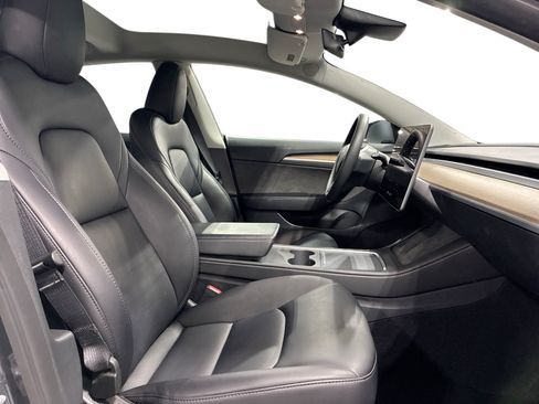 Certified 2023 Tesla Model 3 Standard Range RWD image 9