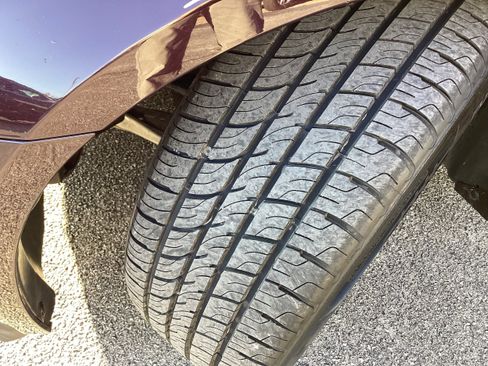 Used 2009 Cadillac CTS 3.6 w/ Wood Trim Package image 10