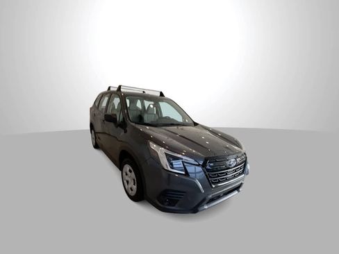 Used 2022 Subaru Forester AWD/4WD image 2