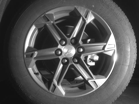 Used 2025 Chevrolet Blazer LT FWD image 14