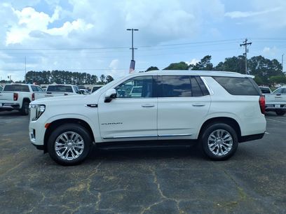Used 2021 GMC Yukon SLT w/ SLT Premium Package