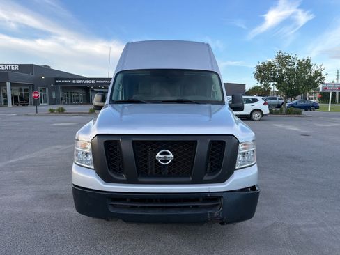 Used 2020 Nissan NV 2500 S RWD image 9