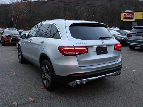 Used 2017 Mercedes-Benz GLC 300 4MATIC image 10