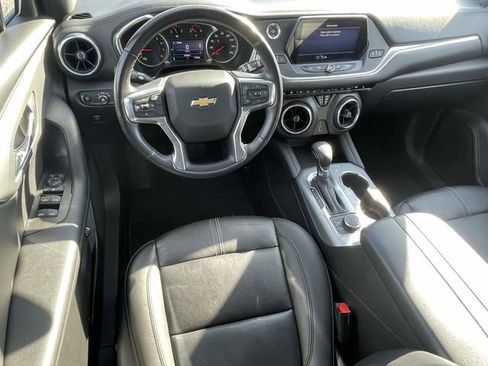 Used 2021 Chevrolet Blazer LT image 13