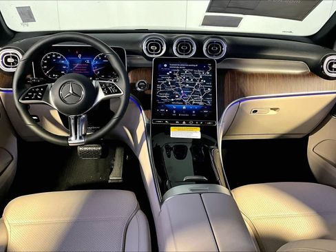 New 2026 Mercedes-Benz GLC 300 4MATIC image 7