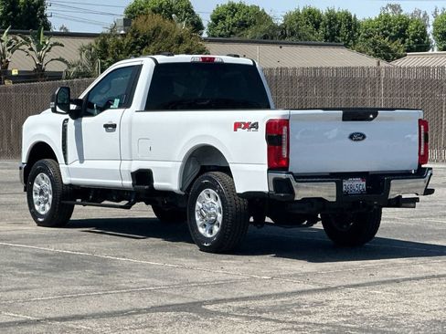 Certified 2024 Ford F350 XLT w/ 360-Degree Camera Package AWD/4WD image 5