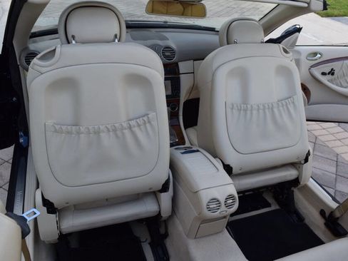 Used 2007 Mercedes-Benz CLK 350 Cabriolet image 61