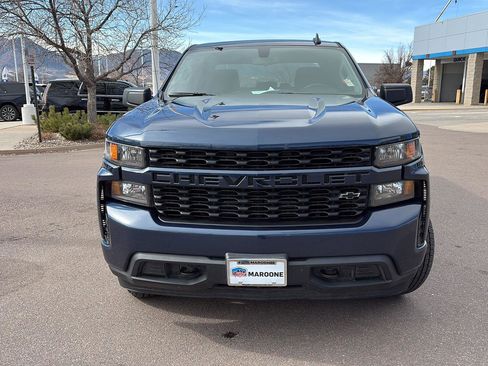 Used 2021 Chevrolet Silverado 1500 Custom w/ LPO, Dark Essentials Package image 2