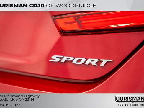 Used 2018 Honda Accord Sport image 9