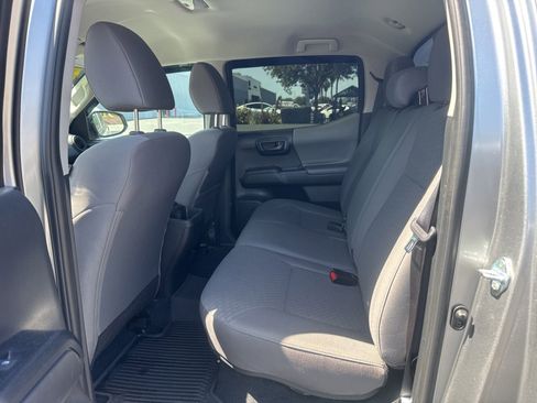 Used 2023 Toyota Tacoma SR AWD/4WD image 12