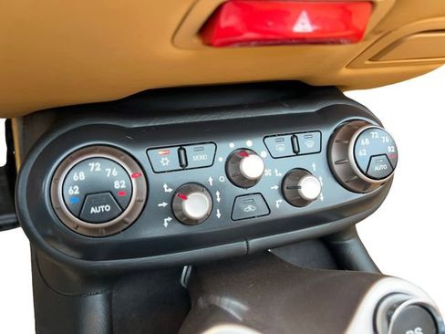 Used 2012 Ferrari California image 22