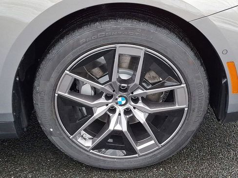 New 2026 BMW 530i xDrive w/ Premium Package AWD/4WD image 8