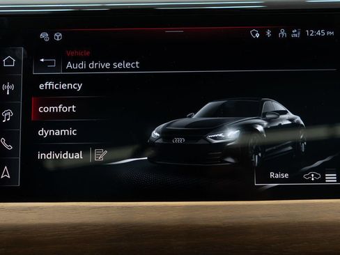 Used 2024 Audi e-tron GT Premium Plus w/ Executive Package AWD/4WD image 27